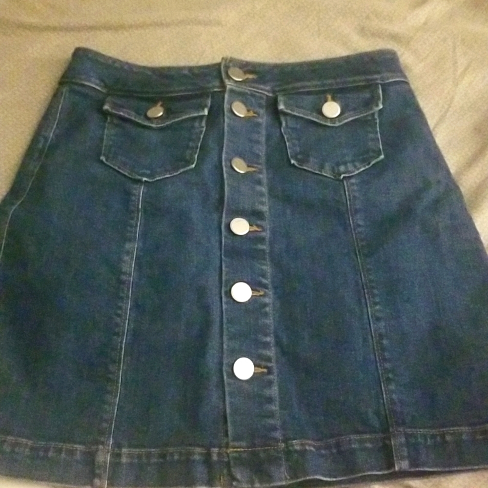 Loft denim skirt